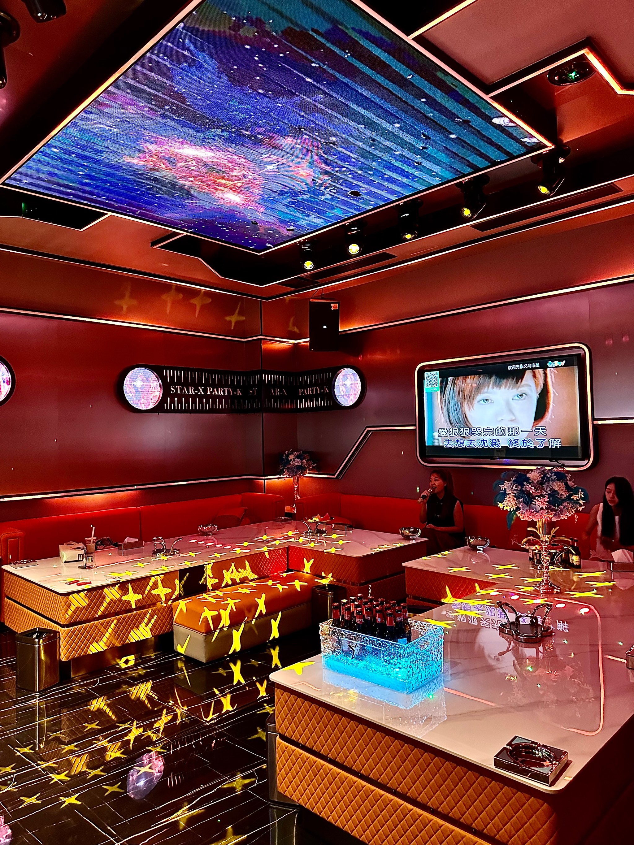 重庆商务ktv：中低端服务有何差异-城口县ktv预定